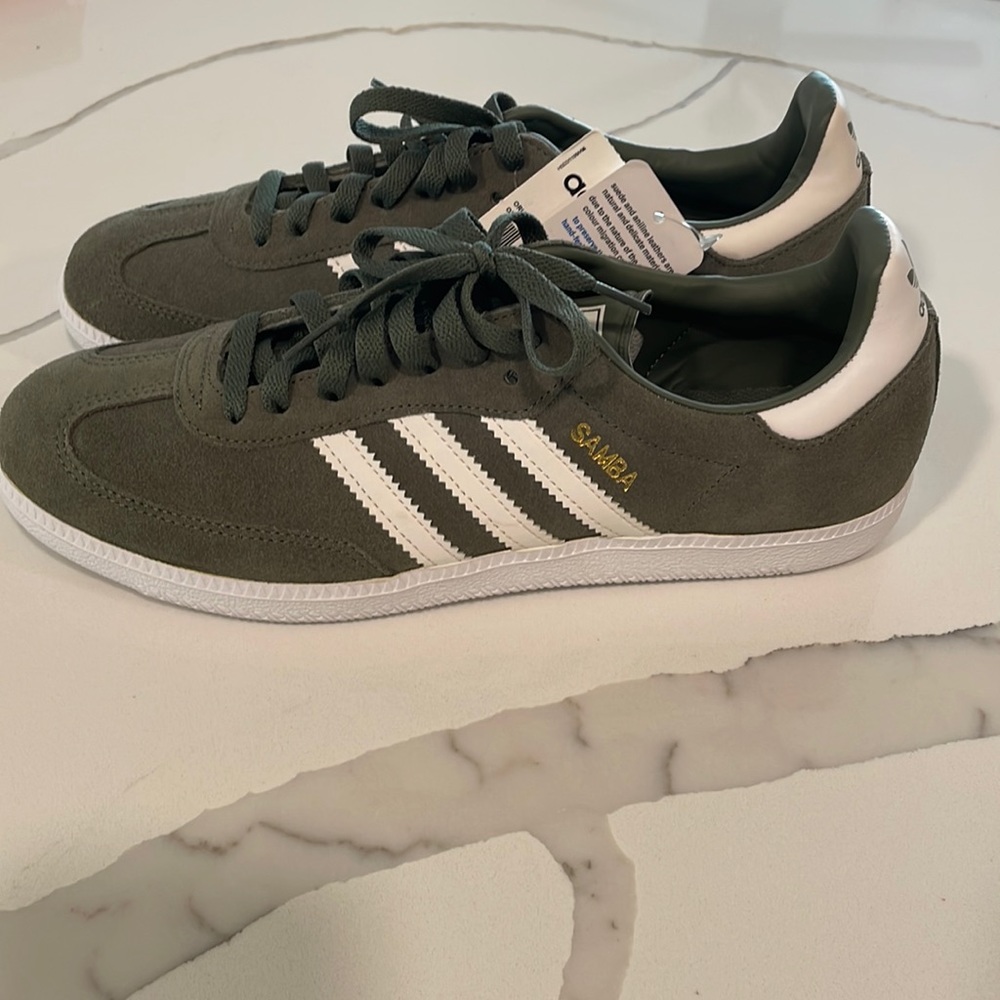 NWT w/o box Adidas Samba Olive Green mens 9.5